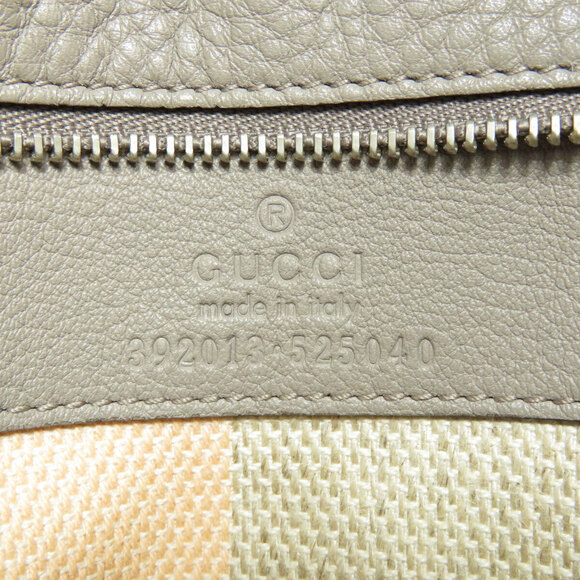 Gucci Bamboo Motif Handbag Calfskin main image 8